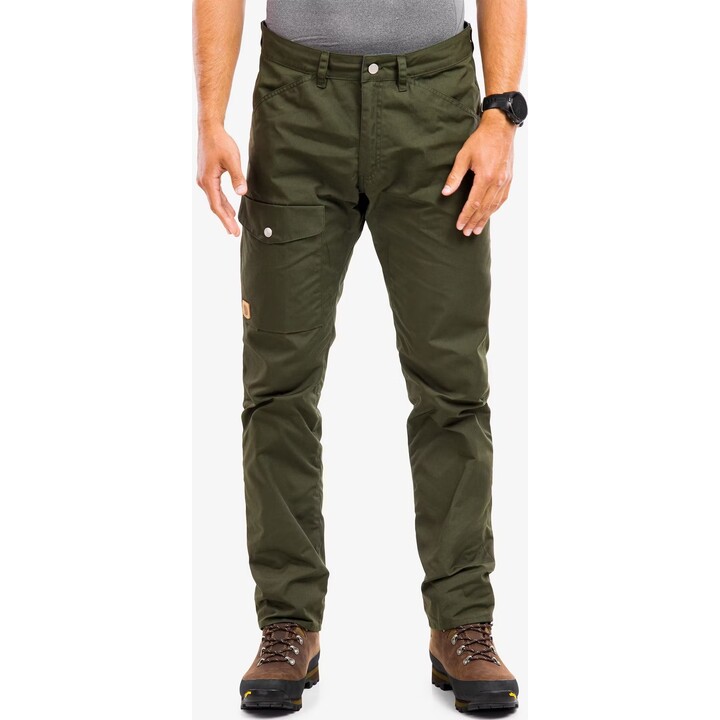 Pantalones de senderismo para hombre Fjällräven Greenland Jeans Regular 179832, color verde bosque intenso, talla M