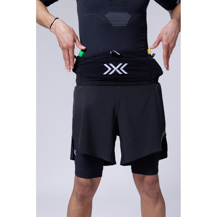 Riñonera deportiva ergonómica para correr X-Bionic 615858, negro y blanco