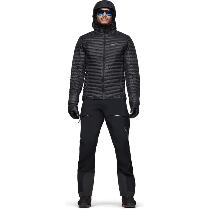 Chaqueta con capucha Norrona Trollveggen Superlight Down800, 670097, color negro caviar, talla M