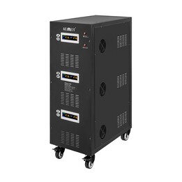 Regulador automático de voltaje trifásico KEMOT PROavr-80k