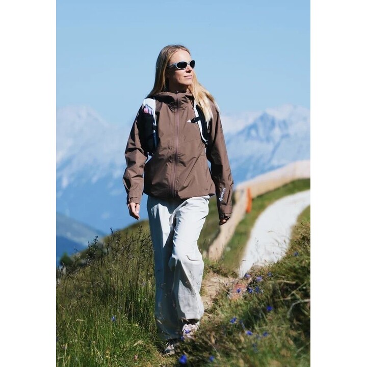 Chaqueta Adidas Terrex Xperior 2L GORE-TEX Performance para mujer 717809 Earth Strata, talla XS