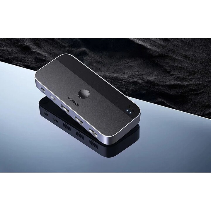 Switch USB 3.0 Ugreen CM662, 2x4 saídas, preto