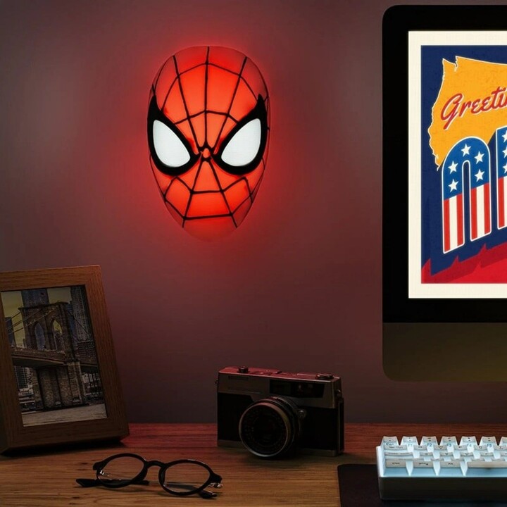 Paladone PP11357SPMVN Spider-Man Mask LED Light 34cm USB/AAA