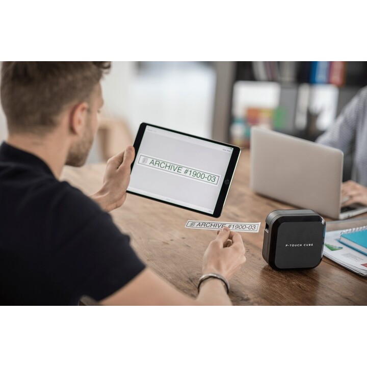 ROTULADORA Brother PTP710BT NEGRA
