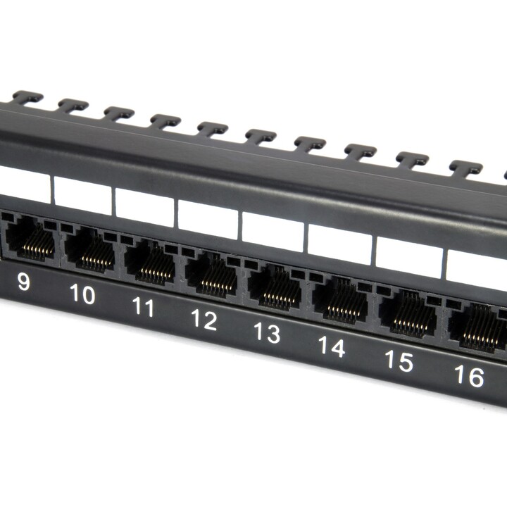 EQUIP Cat.6E panel de parcheo 24 puertos 1U negro