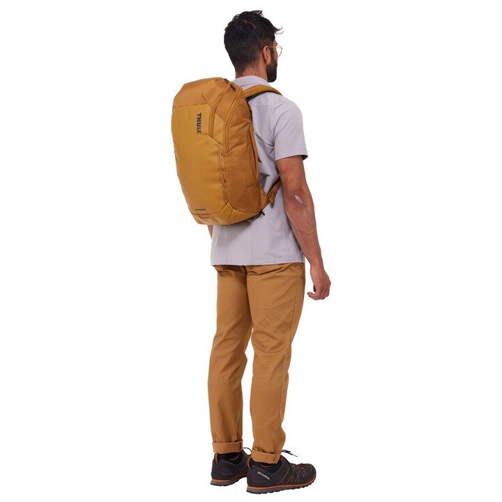 Thule | Chasm | Backpack 26L | Fits up to size 16 " | Laptop backpack | Golden Brown | Waterproof