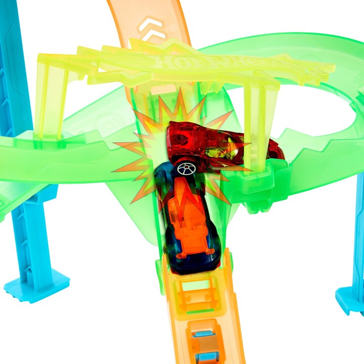 HW Tornado Jump Crush Neon Speeders JMG50 /2