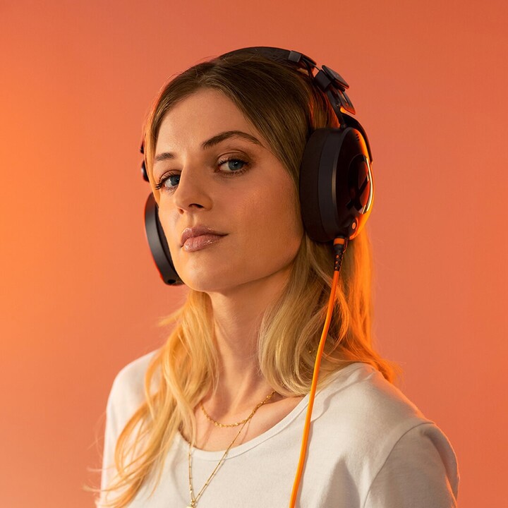 RØDE NTH-Cable24 Orange Audio Cable 2.4m 3.5mm TRS Orange