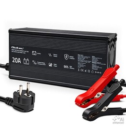 Cargador especializado Qoltec para baterías LiFePO4 de 12 V | 20 A | PF 0,9 | LED | Carga inteligente