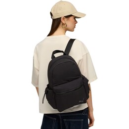 Mochila pequena preta Puma Her 92705 01
