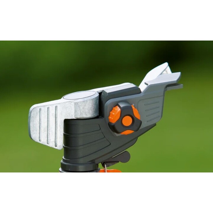Aspersor circular y sectorial Gardena Premium 08136-20: herramienta de riego ajustable