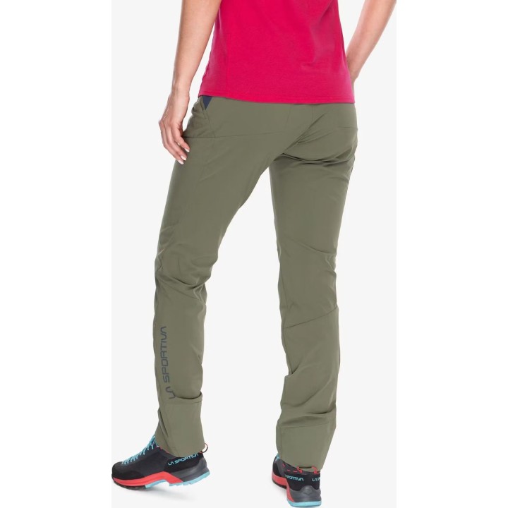 Pantalones de senderismo La Sportiva Monument para mujer, color Cypress/Night Sky, talla S