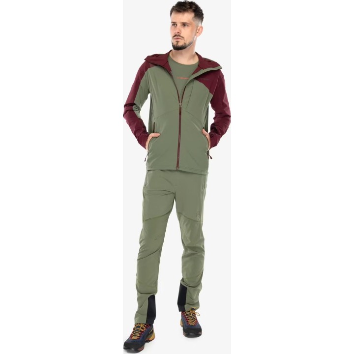 Chaqueta Softshell Aequilibrium Speed de La Sportiva, color Cypress/Redwood, talla M