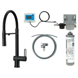 Rubinetto da cucina con kit di filtraggio dell'acqua e beccuccio flessibile.
