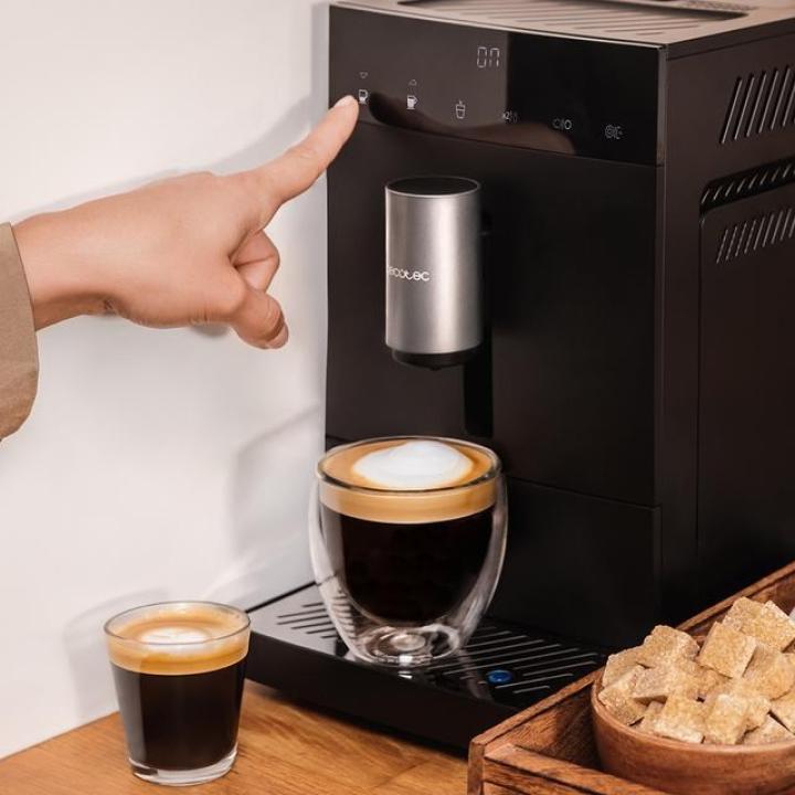 Cecotec Cremmaet Compact Macchina per caffè espresso completamente automatica da 1,1 L