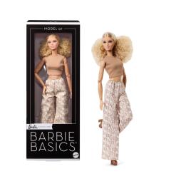Barbie Signature Boneca de coleção Basics Modelo 07 com cabelo loiro e calças brancas com padrão dourado