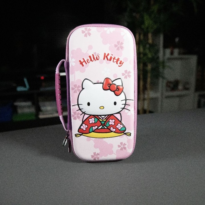 KONIX Hello Kitty 3D Controller Case - Switch/OLED · 8-Game Case · Pink