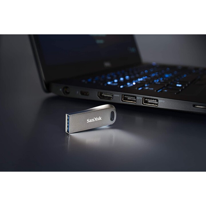 SanDisk SDCZ74-256G-G46 Ultra Luxe USB 3.1 Gen 1 Flash Drive - 256GB