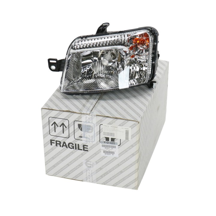 Farol dianteiro esquerdo 51867677