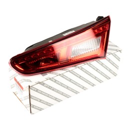 Luz trasera derecha interior 50531132