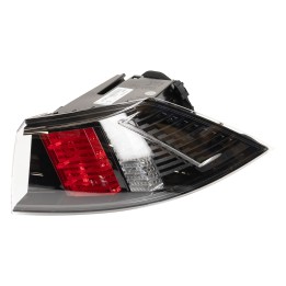 Luz trasera derecha PSA OE (9813508380)