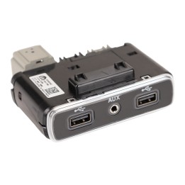 USB/AUX bushing 156147799