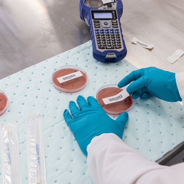 Brady M6-31-7425 Etiquetas de laboratório criogénicas de polipropileno resistentes a químicos para impressoras M6 e M7 (2,54 cm 