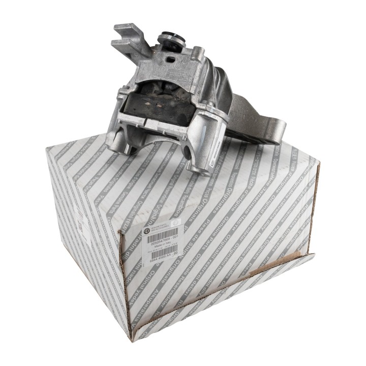 Engine mounts 50547669