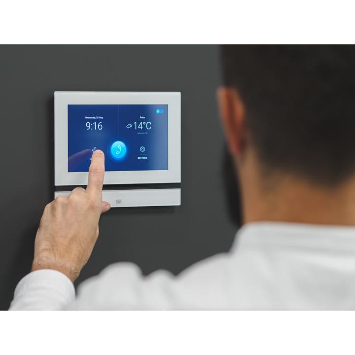 2N Indoor Intercoms &bull Indoor View &bull Wi-Fi &bull White