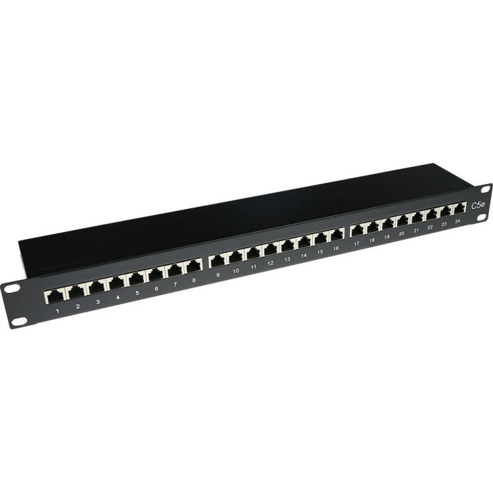 CAT5E shielded patch panel, 24 ports, with cover