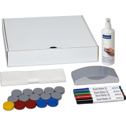 Presentation accessories, 31 pieces