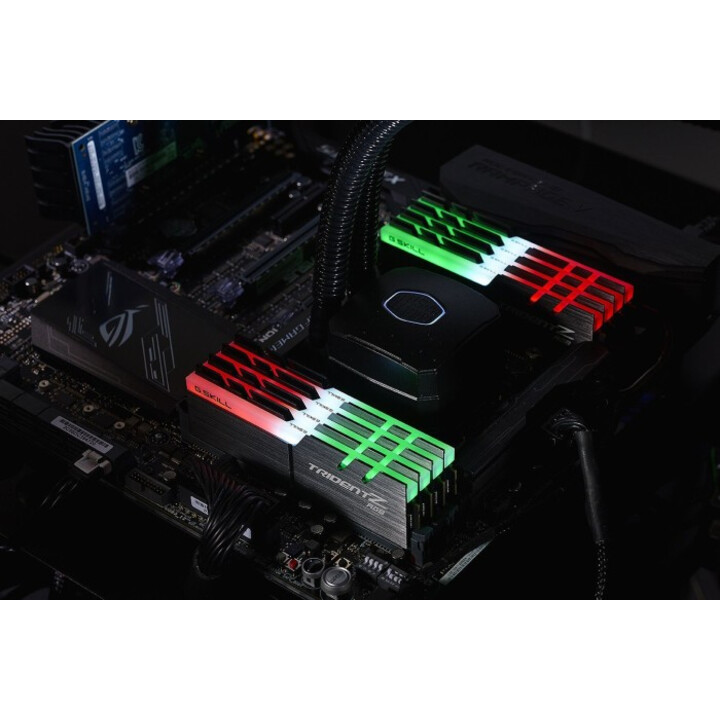 G.Skill Trident Z RGB (For AMD) F4-3600C18D-16GTZRX module de mémoire 16 Go DDR4 3600 MHz