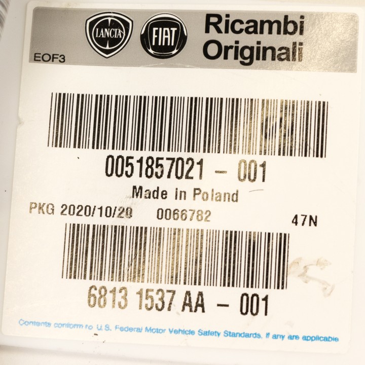 Braço triangular dianteiro esquerdo 51857021