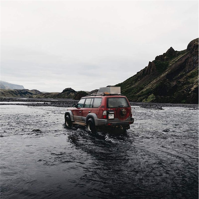 Adaptador Green Cell INV05DE e inversor de energia Auto 300 W Preto