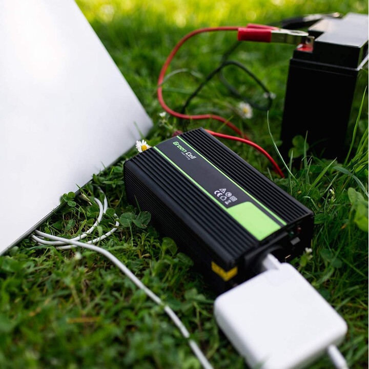 Green Cell INV03DE adapter and power inverter Auto / Indoor 500 W Black