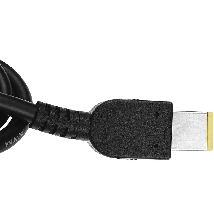 Adaptador Green Cell AD68P e inversor de energia interno 135 W preto
