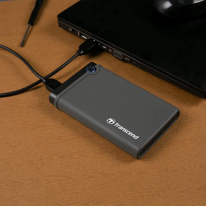 2.5Ó SSD / HDD Enclosure Kit