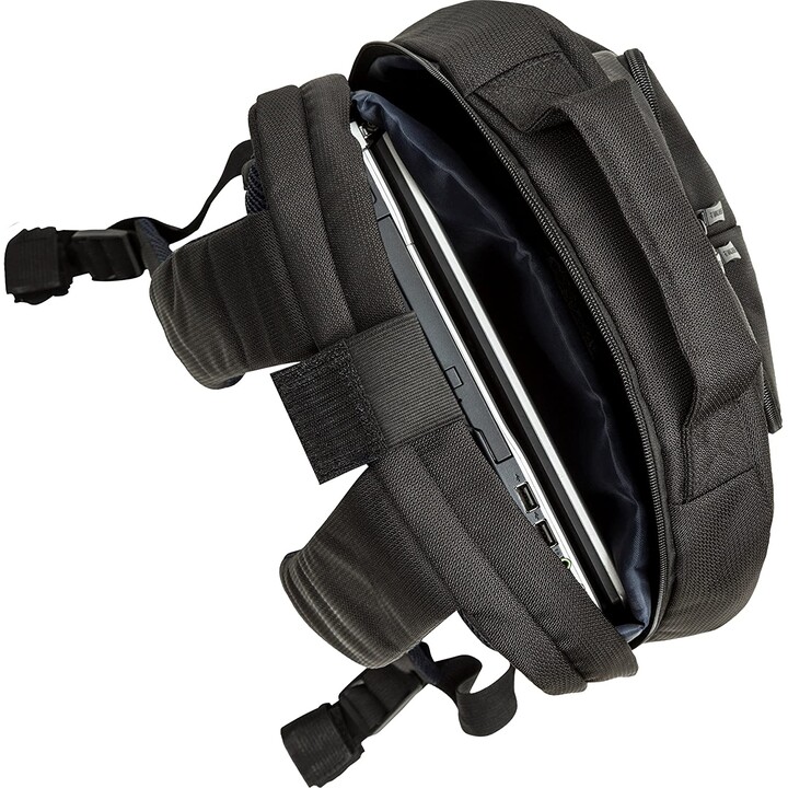 RIVACASE 8460 ECO bulker laptop backpack 17.3" black