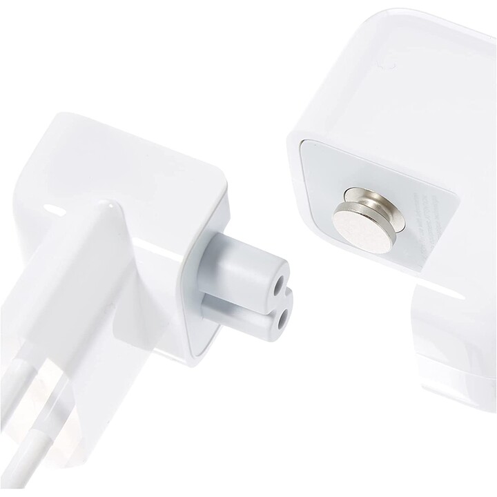 Adaptador de alimentação Apple MGN03ZM/A 12W/para iPhone/iPad/iPod