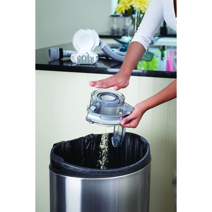 Black & Decker PD1820L Bagless Chrome