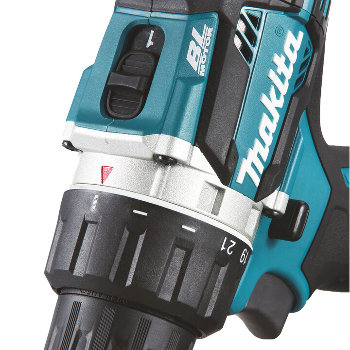 Makita DDF484RTJ perceuse-visseuse LXT 18V 54 Nm sans percussion avec 2 batteries 5,0 Ah et coffret