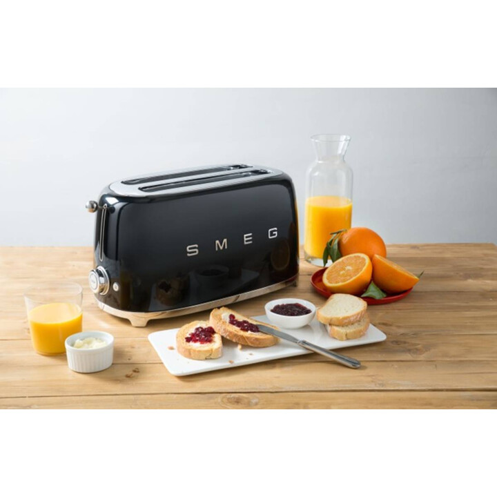 TORRADEIRA SMEG 2x2 50´ ESTILO PRETO TSF01BLEU