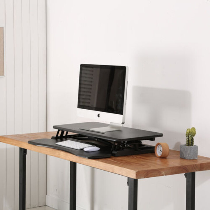 Soporte Monitor Ewent C/Bandeja Para Teclado Elevación 10-15Cm