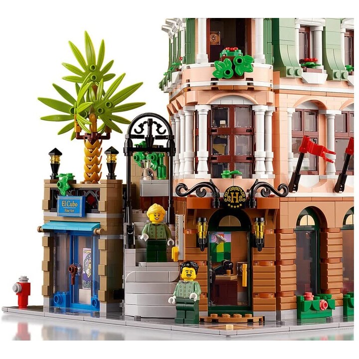 LEGO Creator Expert Boutique Hôtel 10297