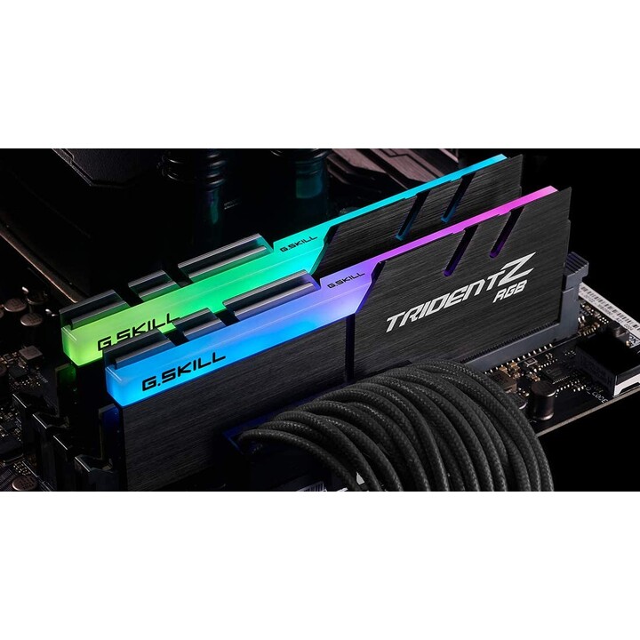 Modulo di memoria G.Skill Trident Z RGB F4-3600C16D-32GTZRC 32GB DDR4 3600 MHz