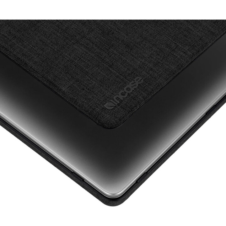 Strukturierte Hardshell in WoolenexfürMacBook Pro 16" 2021 – Graphit