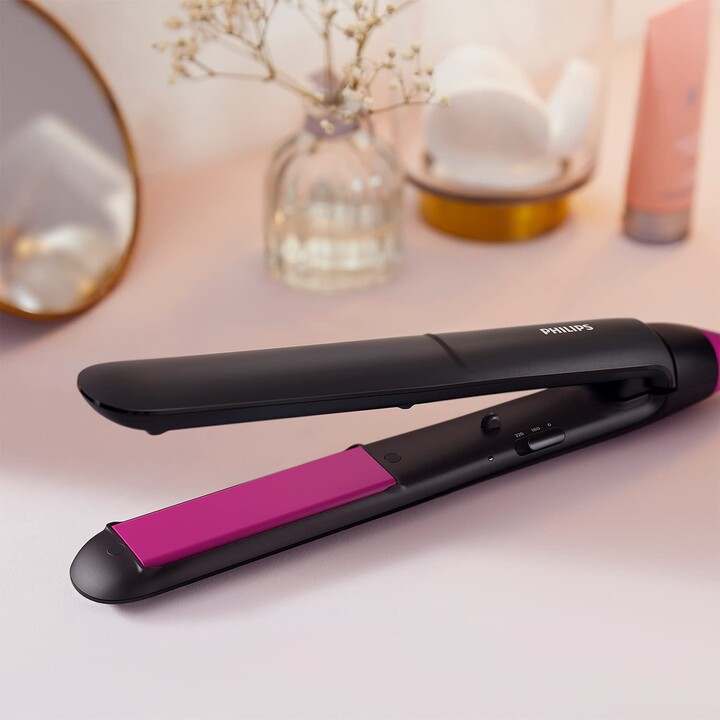 Philips Essential ThermoProtect straightener