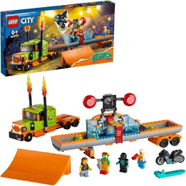 Camion per spettacoli acrobatici LEGO City 60294