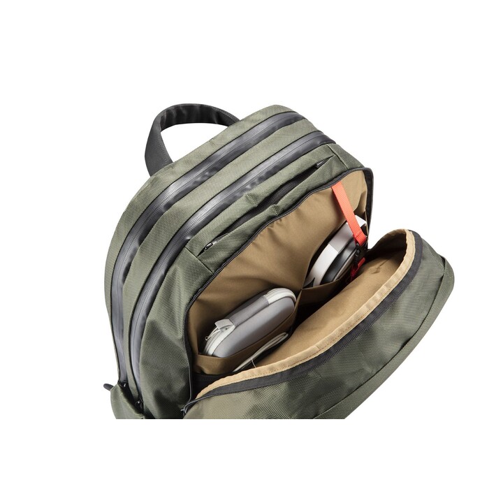 ZAINO XD DESIGNER BOBBY EXPLORE OLIVE P/N: P705.917