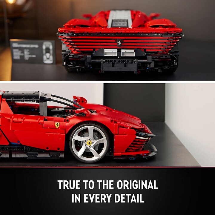 LEGO Technic Ferrari Daytona SP3 42143